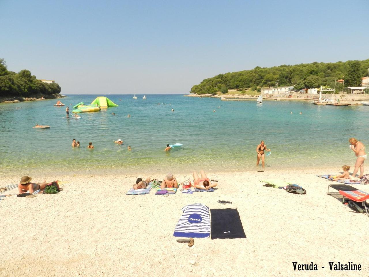 Apartments Petra Near Beach Веруда Экстерьер фото